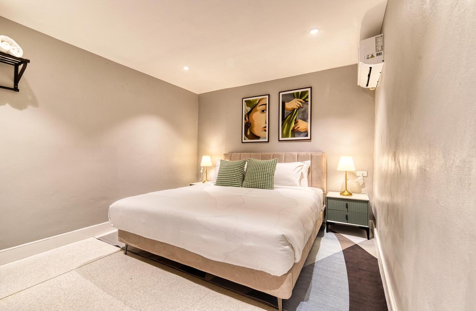 Ab House Aparthotel Банкок Екстериор снимка