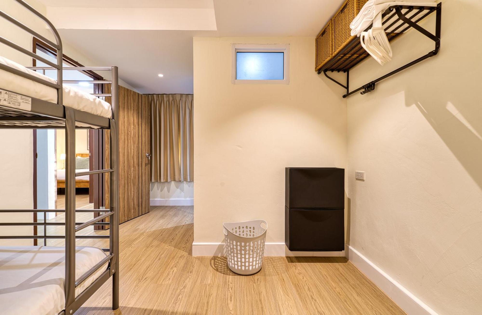 Ab House Aparthotel Банкок Екстериор снимка